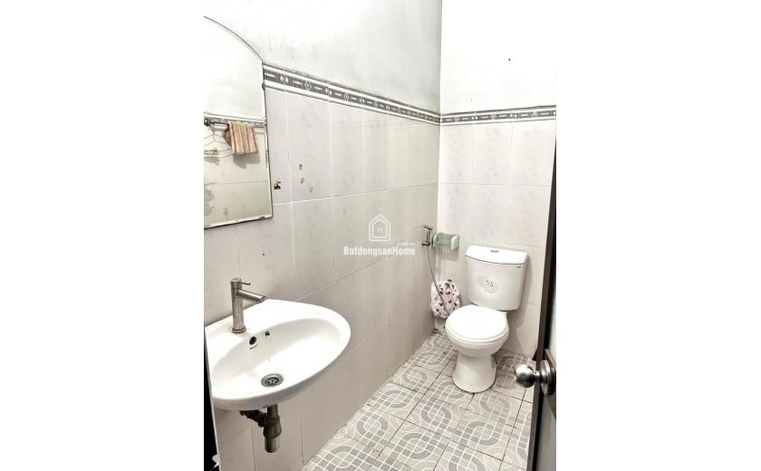 Bán nhà hẻm đường Số 8, Linh Trung, Thủ Đức, TP HCM. DT 107m2, 2PN, SH, giá 6.6 tỷ